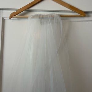 Sara Gabriel Julianne Cathedral Veil White